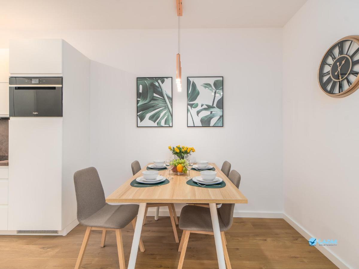Lazar Apartamenty Nadmorskie Tarasy Kołobrzeg Exterior foto